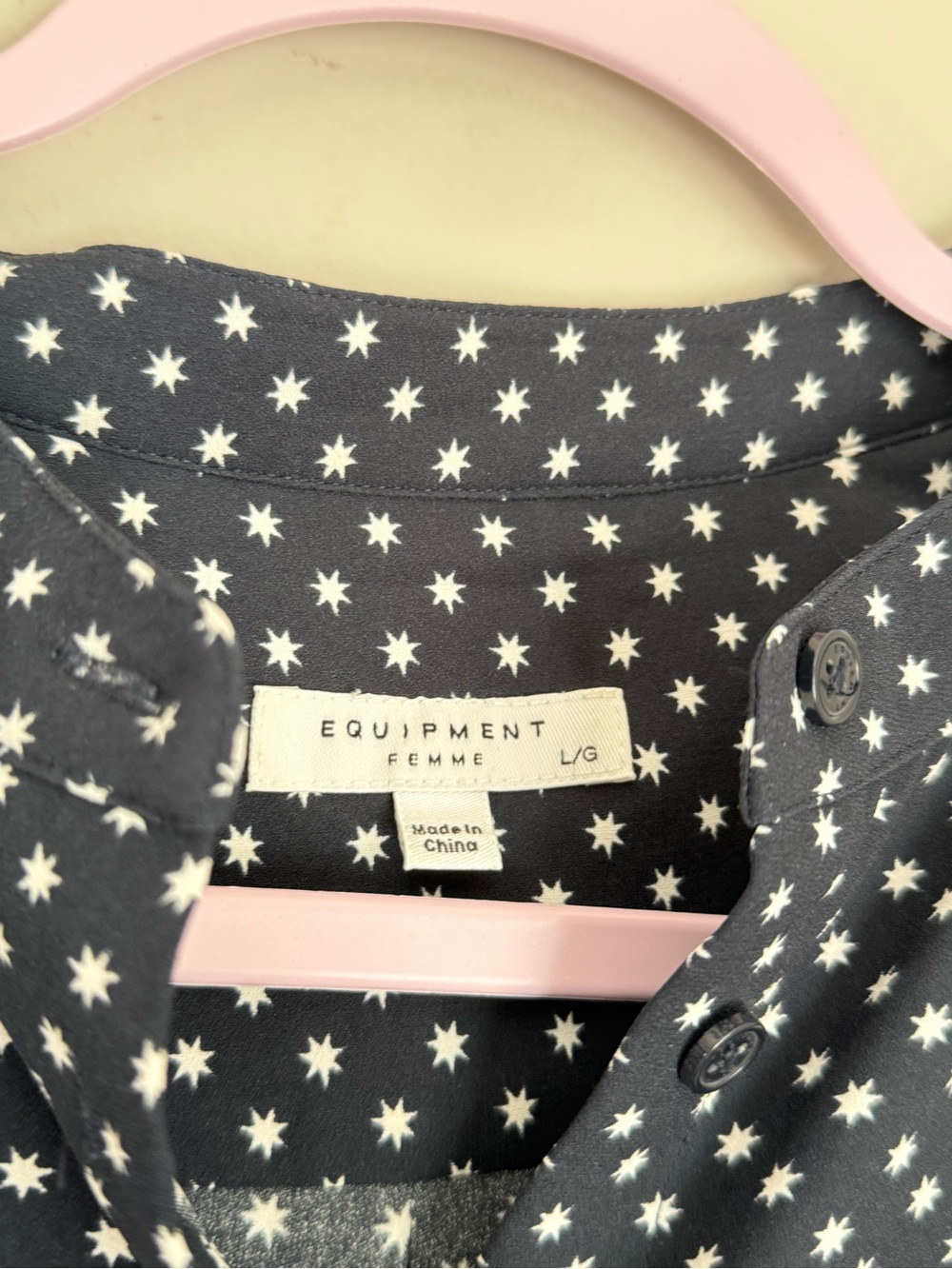 Equipment Femme Star Print Button Front Blouse Navy White Size L - Picture 4 of 5